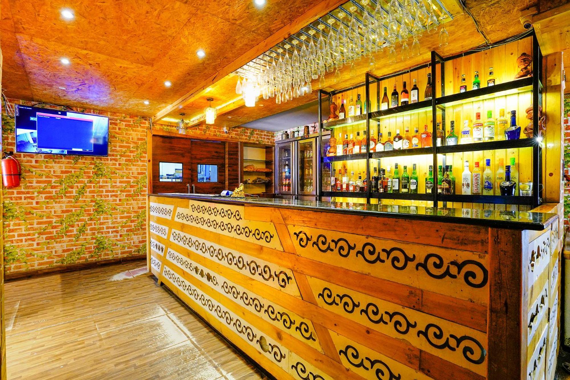 Fabhotel Prime Hangout - Narhe Yerandwane Exteriör bild