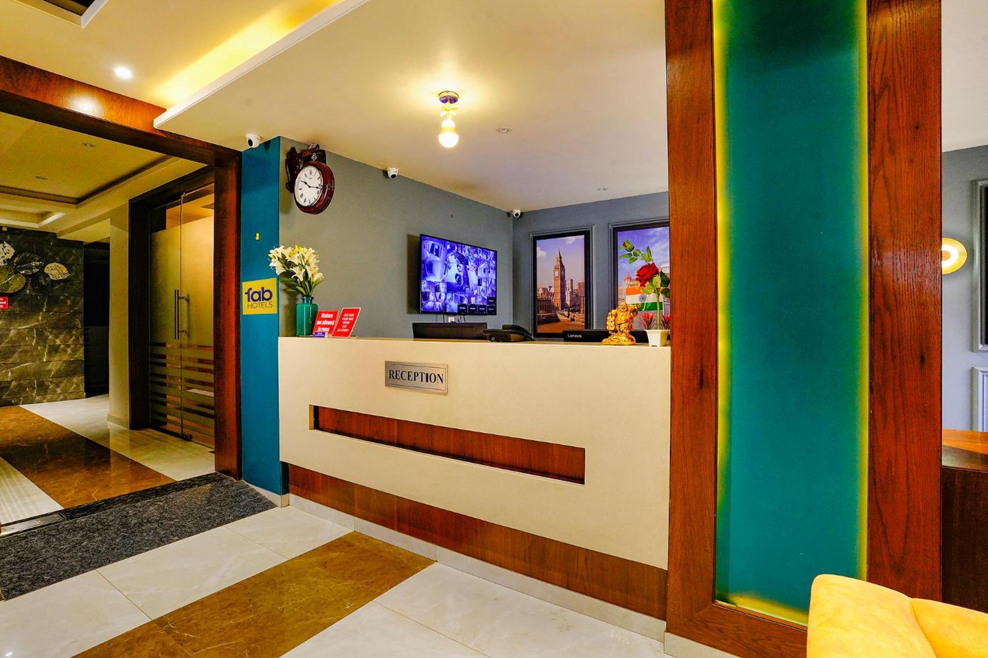 Fabhotel Prime Hangout - Narhe Yerandwane Exteriör bild