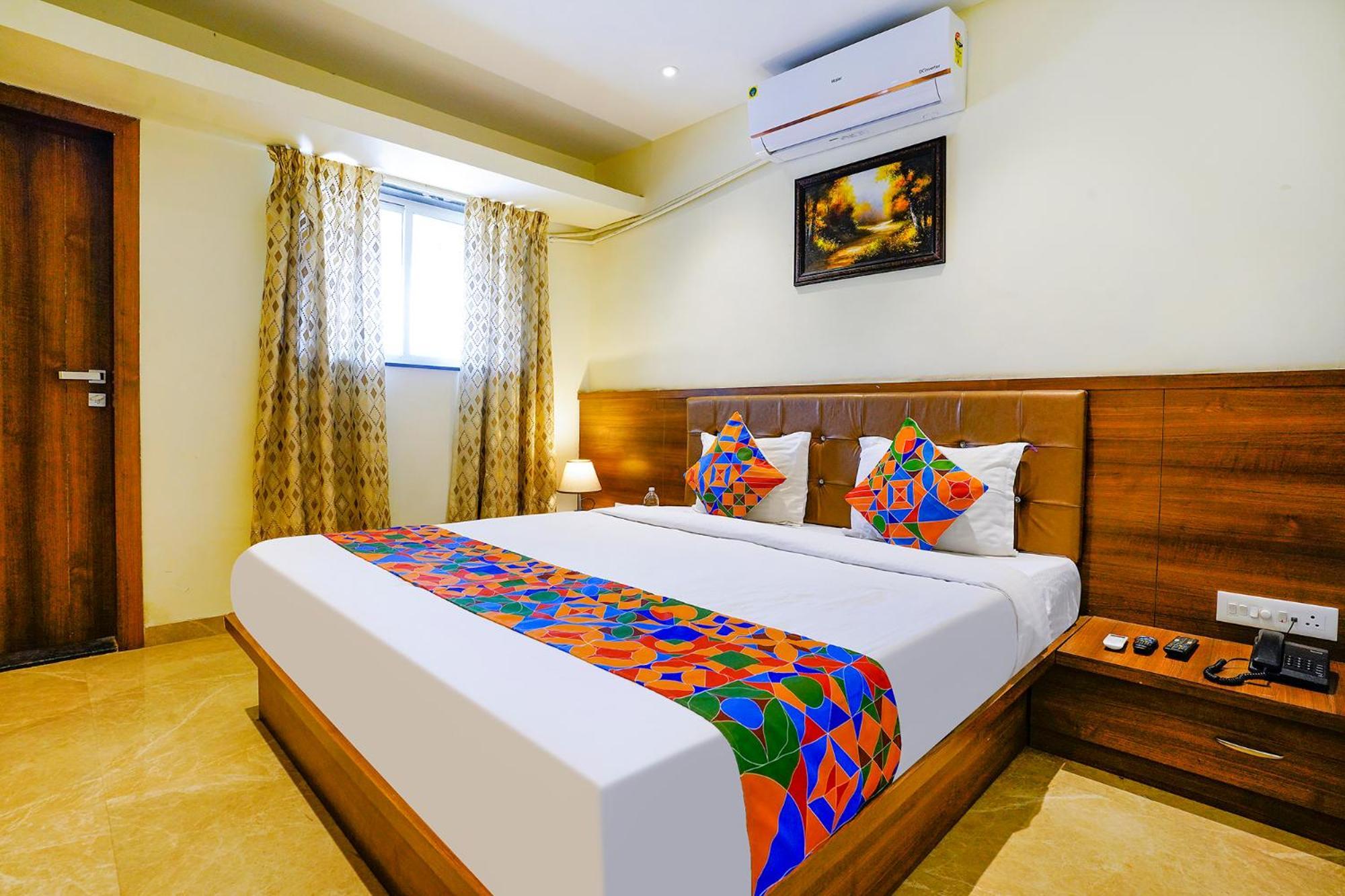 Fabhotel Prime Hangout - Narhe Yerandwane Exteriör bild