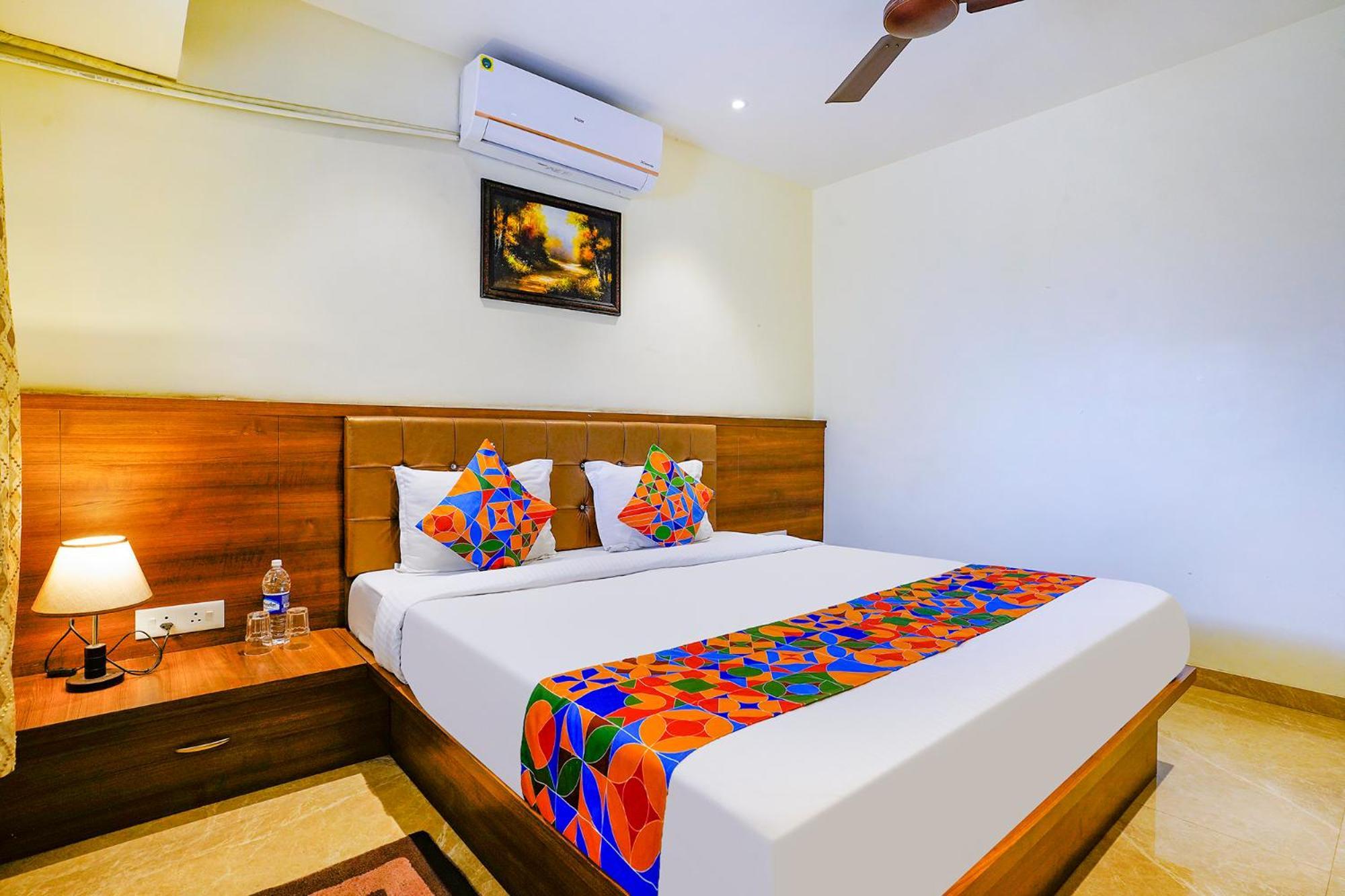 Fabhotel Prime Hangout - Narhe Yerandwane Exteriör bild
